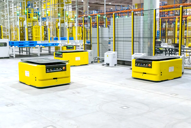 汽车智能仓储项目堆垛机小件仓排序仓agv实现无人化物流